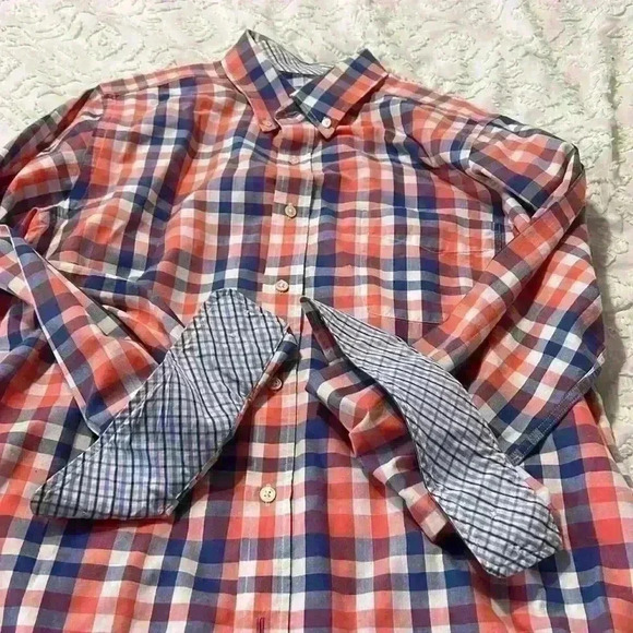 J. McLaughlin Trim Fit Checkered Button-Down Men’s Shirt. Size Medium - Picture 9 of 9